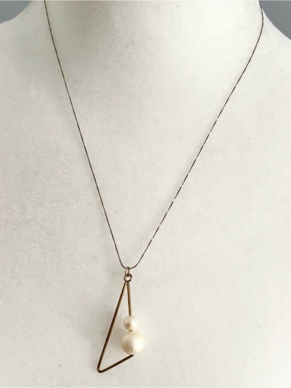 Unique simple geometric faux pearl triangle delicate funky necklace